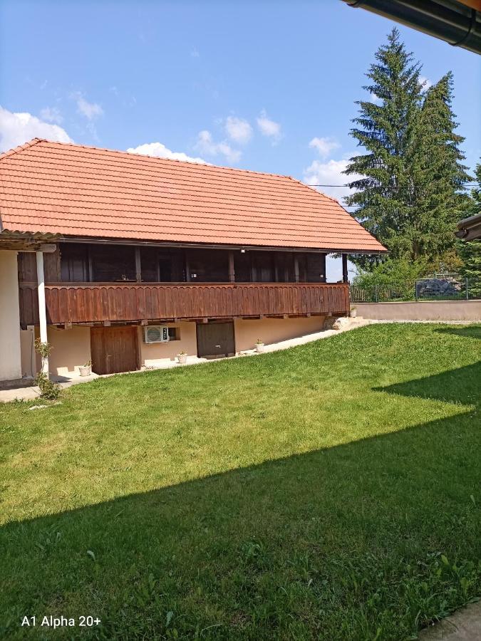Donji ZvecajKuca Za Odmor Braco公寓 外观 照片